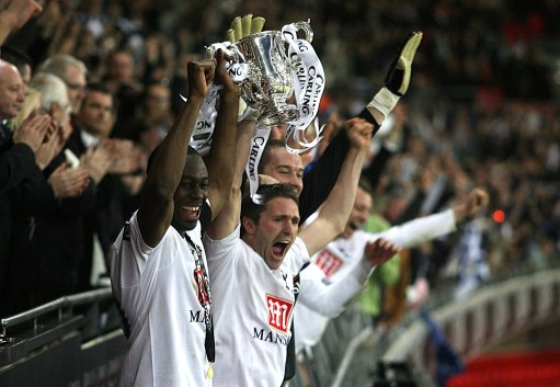 斗士，二度战胜癌症的拉斯帕尔马斯队长基里安获体育精神奖（拉斯帕尔马斯队长基里安两度战胜癌症获体育精神奖）