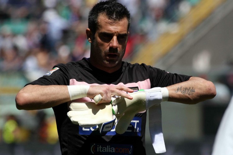 澳超前瞻：惠灵顿凤凰伤兵满营，中央海岸水手客战能力糟糕（澳超前瞻：惠灵顿凤凰伤情告急，中央海岸水手客场表现低迷）