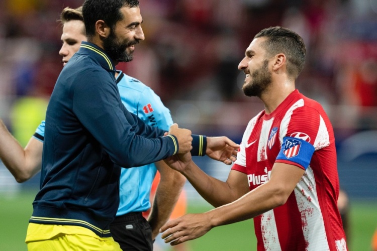 记者：维尼修斯女友在美国涉嫌欠税，可能无法陪他参加世界杯（记者称维尼修斯女友在美涉嫌欠税，或难陪同其出征世界杯）