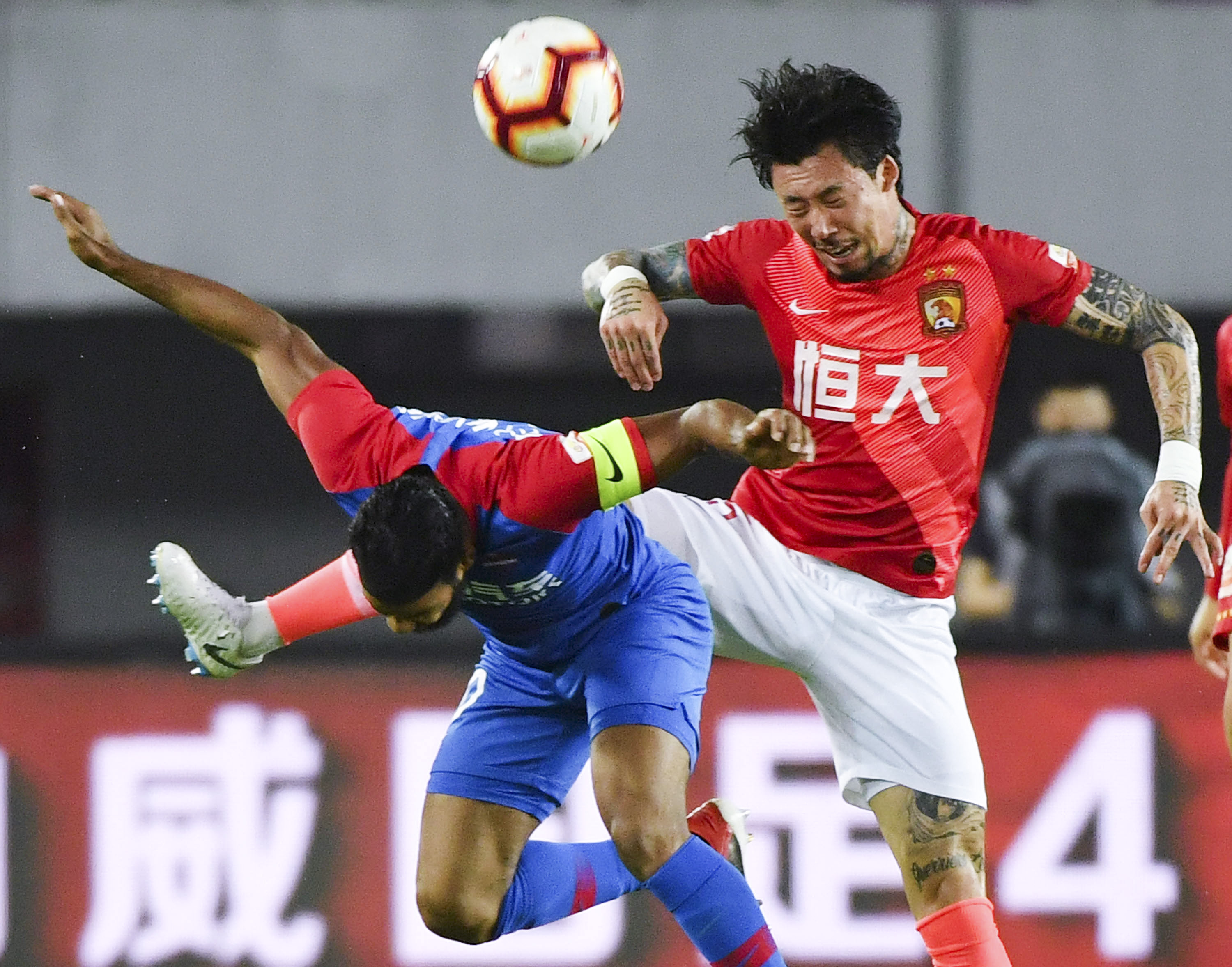 穆勒：下赛季我还会在温哥华白浪，我对这里非常满意（穆勒确认留队：下赛季继续效力温哥华白浪，我在这里很满意）